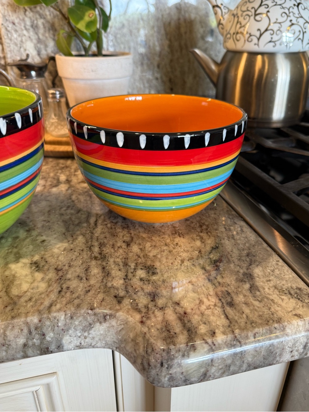 Gibson Pueblo Springs Mixing Bowls - Picture 4 of 6